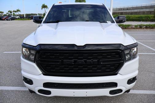 Bright White Clearcoat 2024 RAM 1500 Big Horn/Lone Star