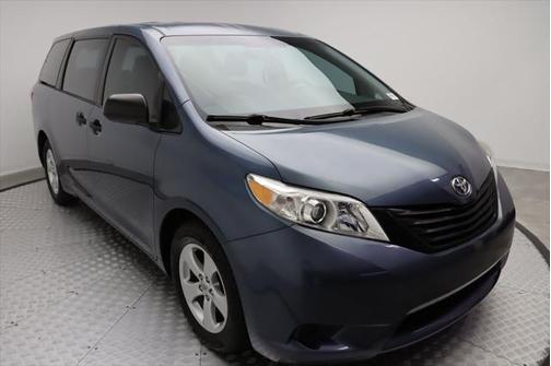 2015 Toyota Sienna L