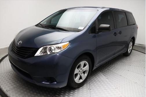 2015 Toyota Sienna L