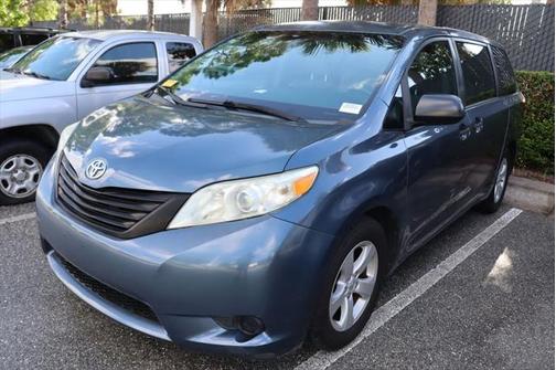2015 Toyota Sienna L