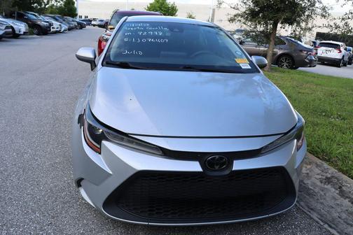 2020 Toyota Corolla LE