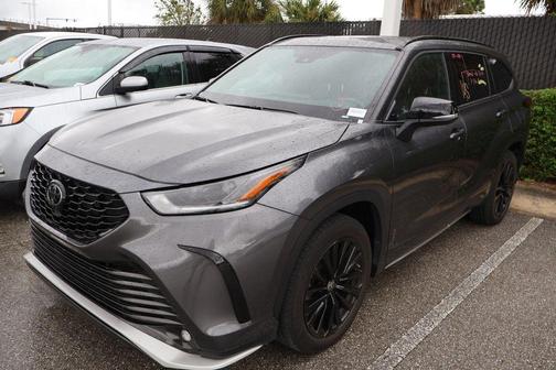 2025 Toyota Highlander XSE