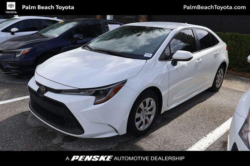 White 2022 Toyota Corolla LE