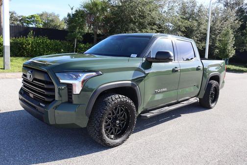 2023 Toyota Tundra SR5