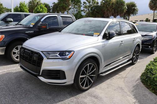 2021 Audi Q7 55 Premium Plus