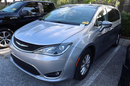 2018 Chrysler Pacifica Touring Plus