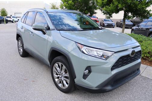 2021 Toyota RAV4 XLE Premium