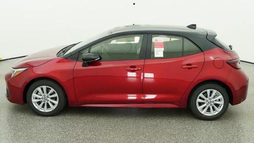 Finish Line Red/Midnight Black Metallic 2026 Toyota Corolla SE