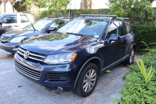 2012 Volkswagen Touareg TDI Sport