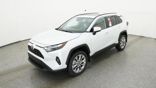2025 Toyota RAV4 XLE Premium