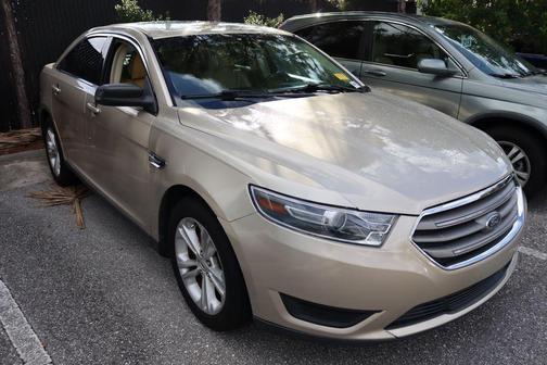 2018 Ford Taurus SE