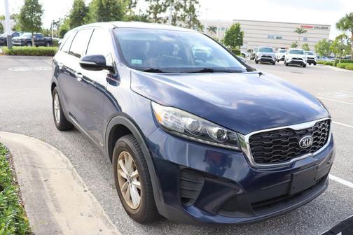 2019 Kia Sorento LX