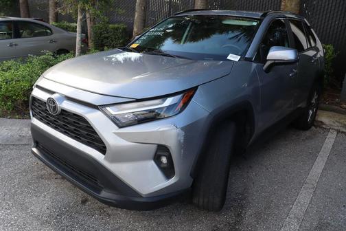 2023 Toyota RAV4 XLE Premium