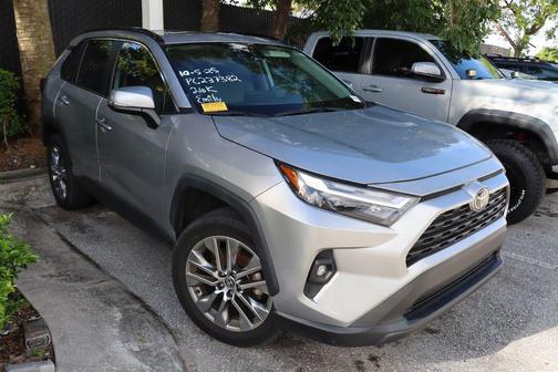 2023 Toyota RAV4 XLE Premium