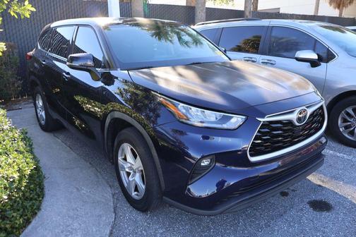 2020 Toyota Highlander LE