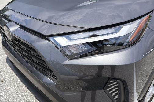 Magnetic Gray Metallic 2025 Toyota RAV4 LE