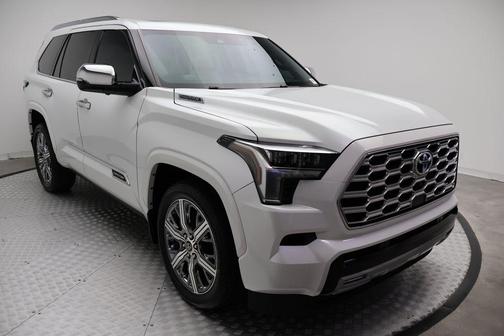 2023 Toyota Sequoia Capstone