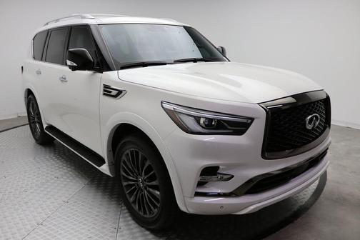 2024 INFINITI QX80 SENSORY AWD