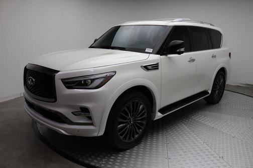 2024 INFINITI QX80 SENSORY AWD