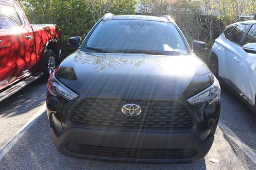 2023 Toyota Corolla Cross LE