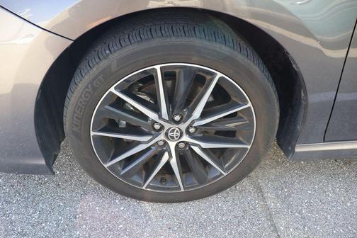 Predawn Gray Mica 2024 Toyota Camry SE