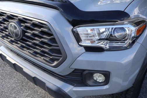 Cement 2021 Toyota Tacoma TRD Off Road