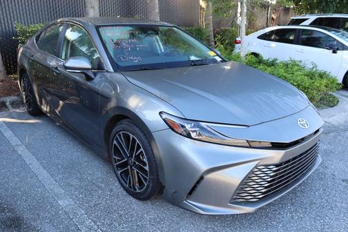 2025 Toyota Camry XLE