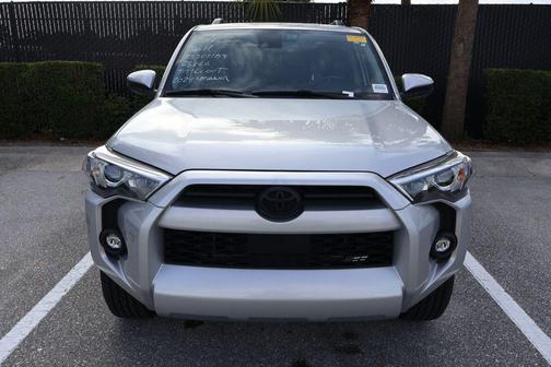 Classic Silver Metallic 2024 Toyota 4Runner SR5