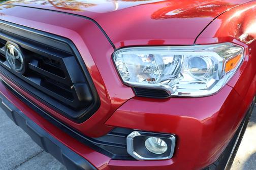 2021 Toyota Tacoma SR