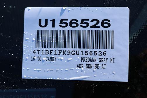 2016 Toyota Camry SE