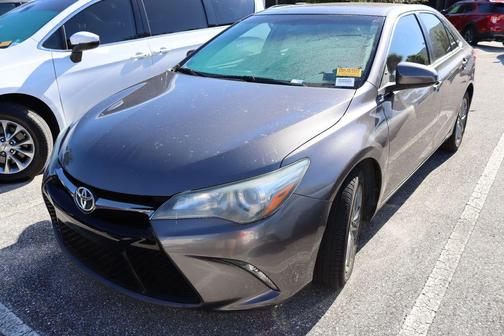 2016 Toyota Camry SE