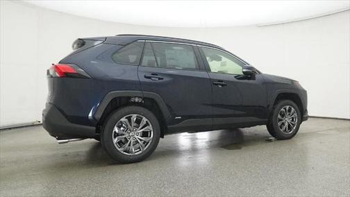 2025 Toyota RAV4 Hybrid XLE Premium