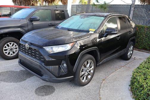 2021 Toyota RAV4 XLE Premium