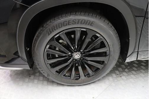 2024 Toyota Highlander XSE