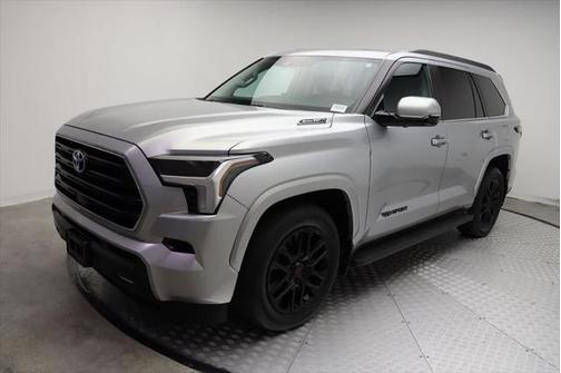 2024 Toyota Sequoia SR5