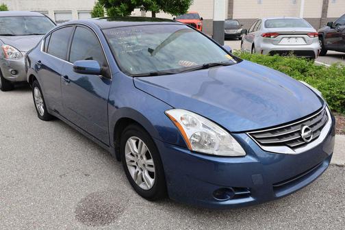Navy Blue Metallic 2010 Nissan Altima 2.5 S