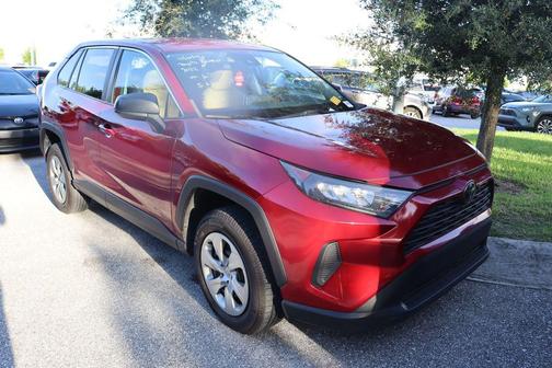 2022 Toyota RAV4 LE