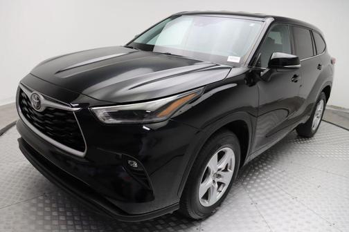 2021 Toyota Highlander LE