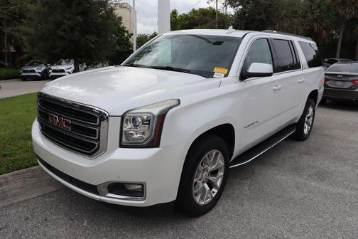 2017 GMC Yukon XL SLT