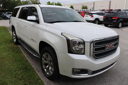 2017 GMC Yukon XL SLT