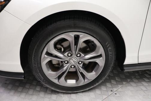 Platinum White 2024 Honda Accord EX