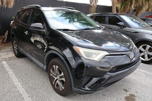 2018 Toyota RAV4 LE