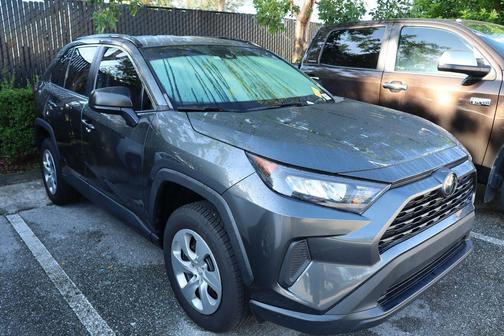 2021 Toyota RAV4 LE