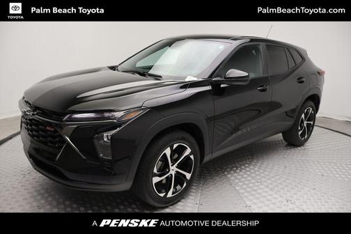 Mosaic Black Metallic 2025 Chevrolet Trax FWD 1RS