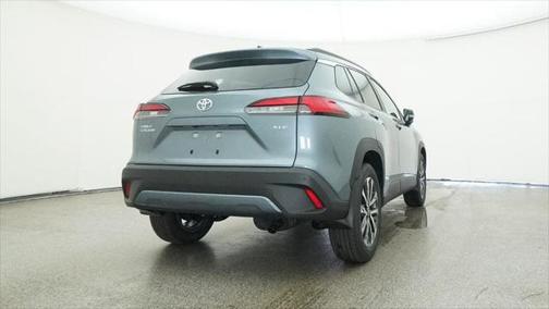 2025 Toyota Corolla Cross XLE