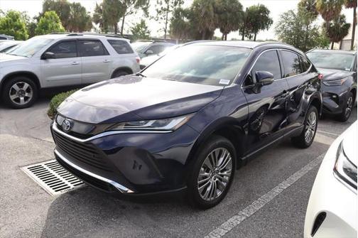 2022 Toyota Venza XLE