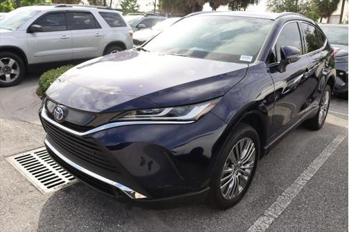 2022 Toyota Venza XLE