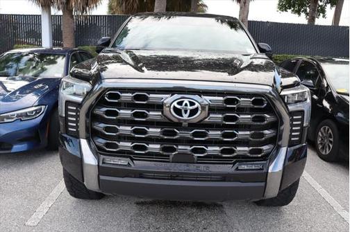 2023 Toyota Tundra Hybrid Platinum