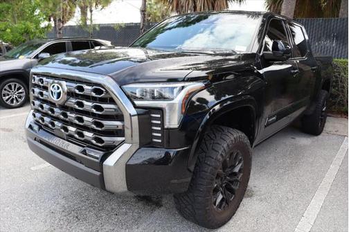 2023 Toyota Tundra Hybrid Platinum