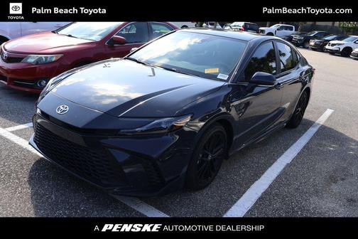 Underground 2025 Toyota Camry SE